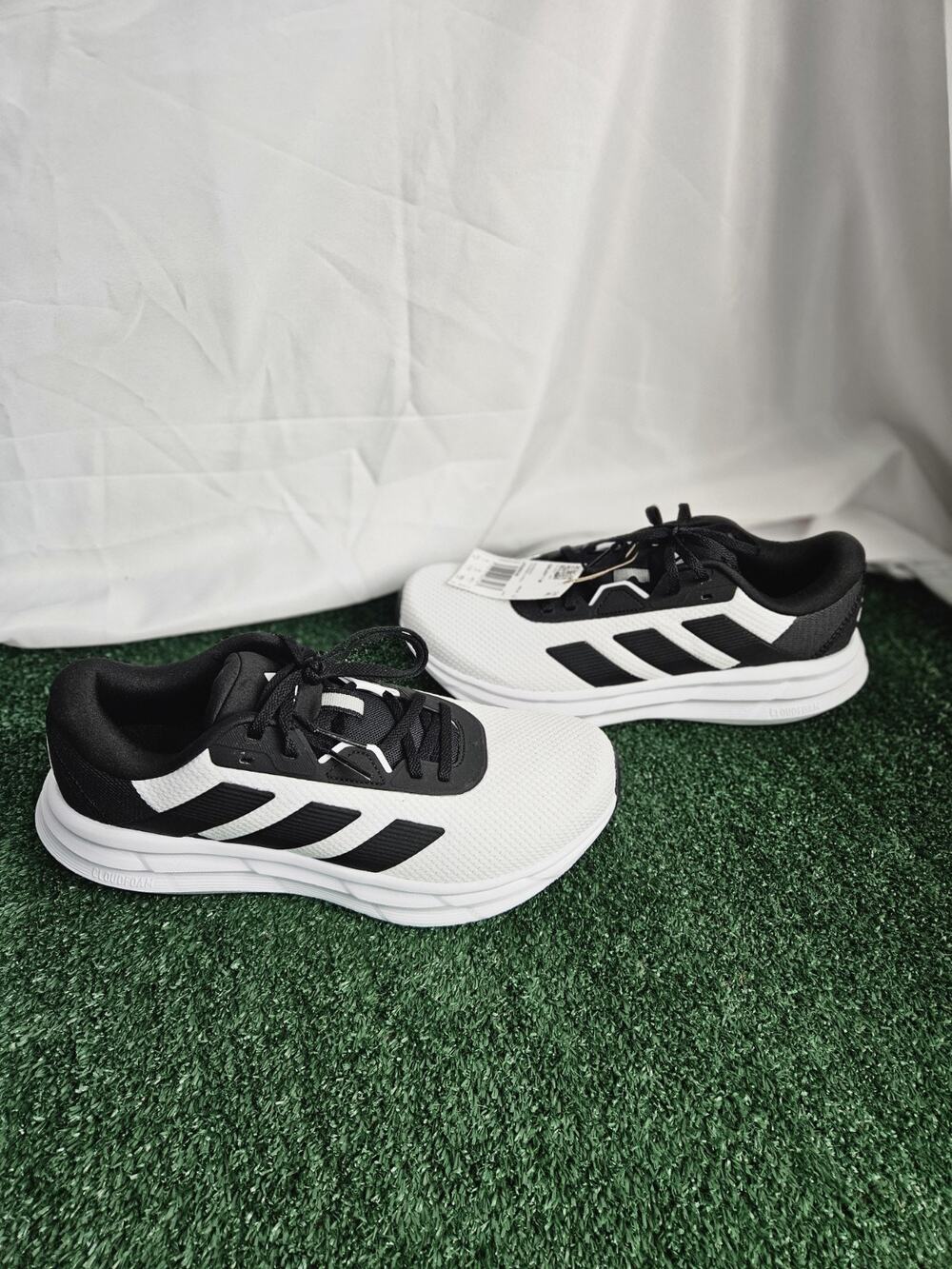 NEW Adidas Galaxy 7 Running Mens Size 9.5 M Sneakers Athletic Shoes JS0606